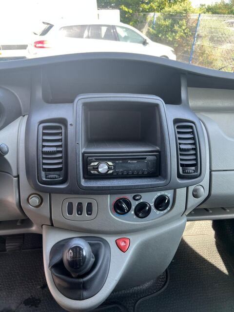 Trafic 2.0 Dci 115 Ch L1H1 / Garantie 12 mois 2012 occasion 49290 MAUGES SUR LOIRE