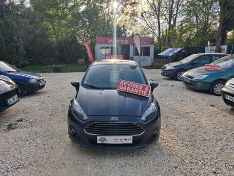 Annonce voiture Ford Fiesta 6470 �
