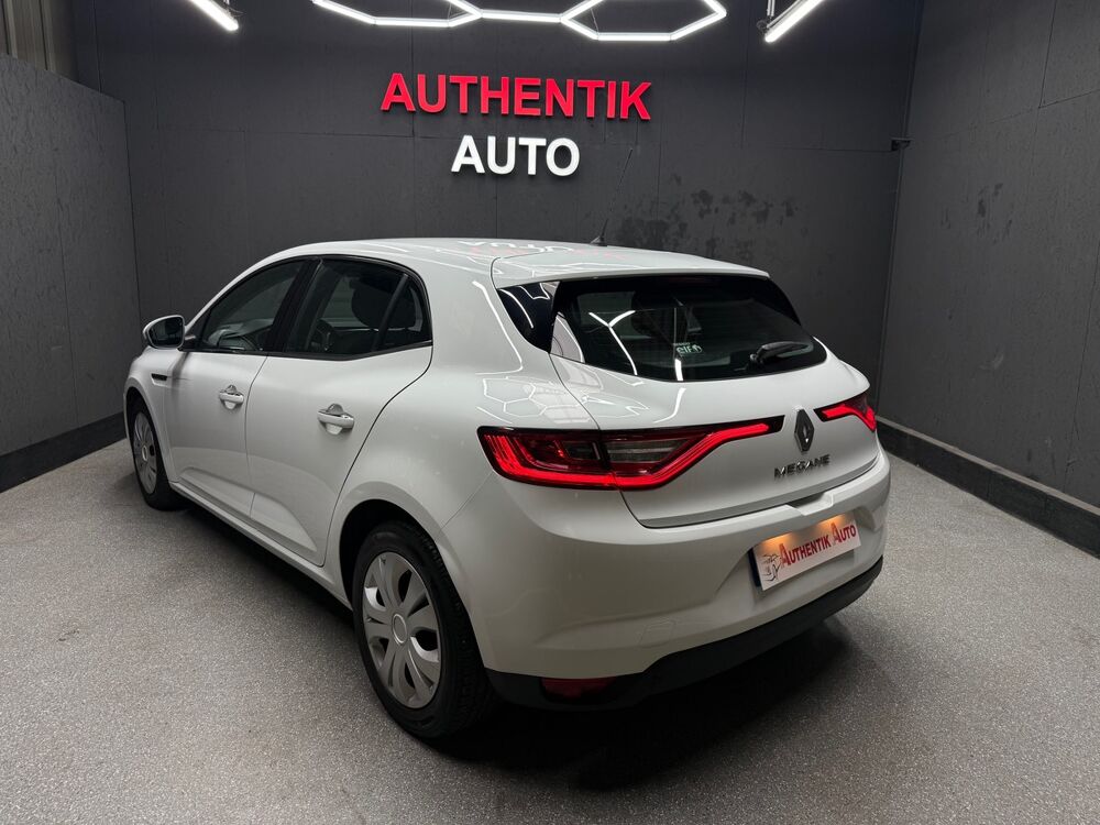 M&eacute;gane (4) IV - 1.5 Blue dci 115ch Business - SUIVI COMPLET / RADAR 2019 occasion 45560 Saint-Denis-en-Val