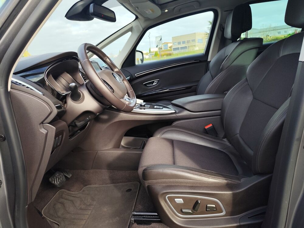 Espace 1.6 DCi 160 EDC INTENS 5P / REPRISE POSSIBLE 2016 occasion 86130 Saint Georges les Baillargeaux
