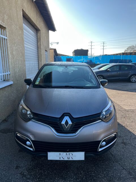 Captur 1.5 DCI 90 CH PREMIERE MAIN - ENTRETIEN COMPLET RENAULT 2014 occasion 69230 SAINT PRIEST