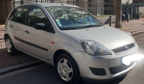 Fiesta 4 Senso 1.2 75CV phase 2 CT ok et r&eacute;vis&eacute; 2008 occasion 92300 Levallois-Perret