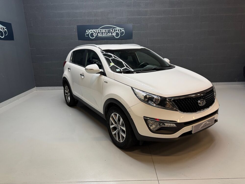 Sportage III Phase 2 2.0 CRDi VGT DPF 4x4 136 cv R&eacute;v&eacute;lation 2015 occasion 69740 Genas