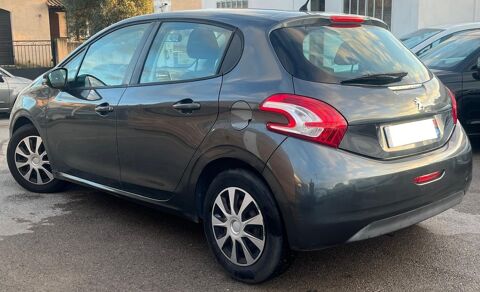 208 / 5 Portes 1.4 HDi FAP 68 cv *Finition Active / CLIM * 2013 occasion 34770 Gigean