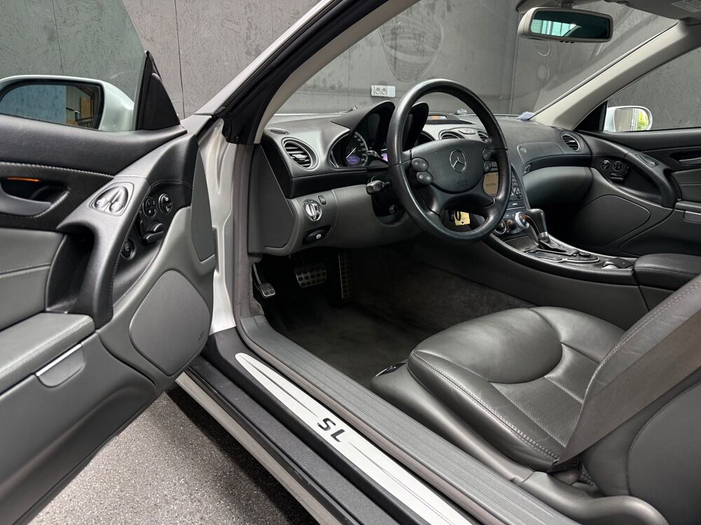 Classe A ROADSTER 350 V6 245ch - Suivi 2005 occasion 45560 Saint-Denis-en-Val