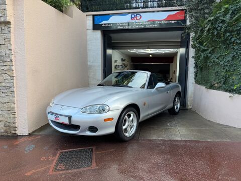 Mazda MX-5 1.6i 110CH 1ERE MAIN GARANTIE 12 MOIS CARTE GRISE OFFERT 2004 occasion CANNES 06400