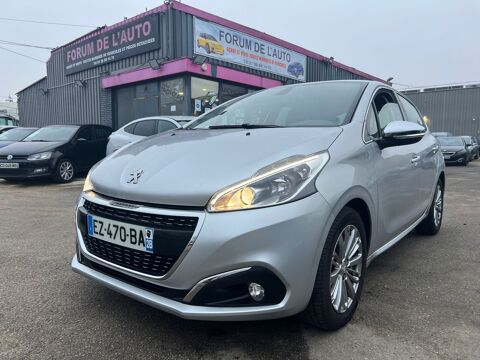 Peugeot 208 (2) 1.2 L 110 S&S EN FINITION ALLURE 5P BELLE 2018 occasion Coigni&egrave;res 78310