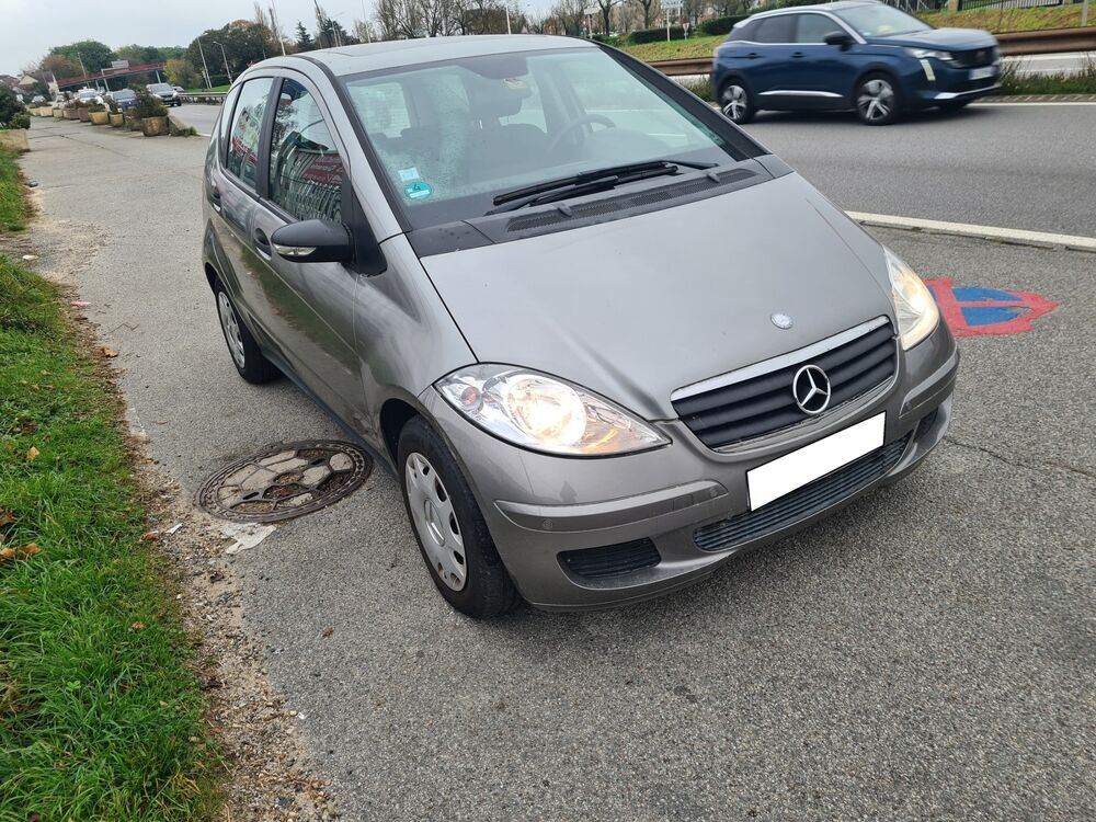 Classe A A 180 CDI ELEGANCE BOITE AUTOMATIQUE 109 CV 2007 occasion 78310 Coignières
