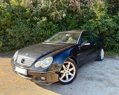 Mercedes Classe C 220 2.2 CDI 150cv Edition Spécial 2004 occasion SORGUES 84700
