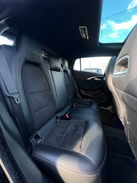 Q30 S 2.2D 170 CH DCT PREMIUM AWD SPORT - ENTRETIEN COMPLET 2016 occasion 69230 SAINT PRIEST