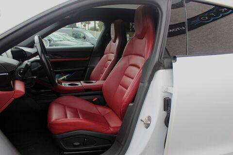 Taycan 476 ch AVEC BATTERIE PERFORMANCE PLUS 93.4 KWH + TOIT PANO O 2023 occasion 34430 Saint-Jean-de-V&eacute;das