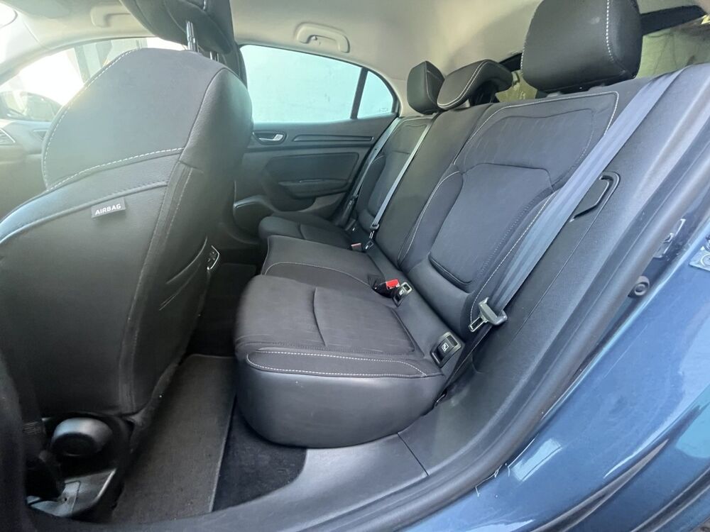 Megane IV 1.3 TCe 140cv limited 2018 occasion 91620 Nozay