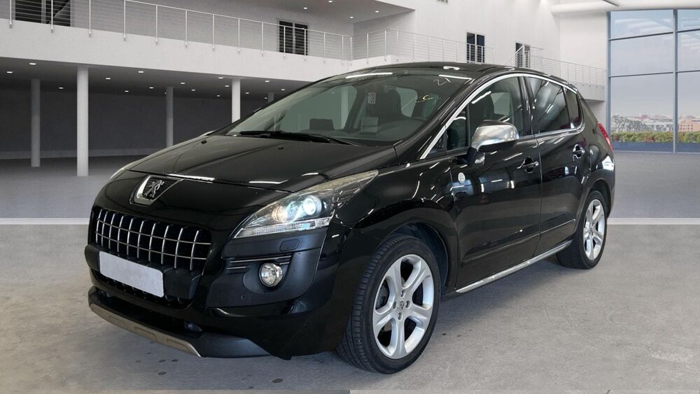 3008 1.6 HDI 115 CV FINITON ROLLAND GARROS 2013 occasion 01360 Balan