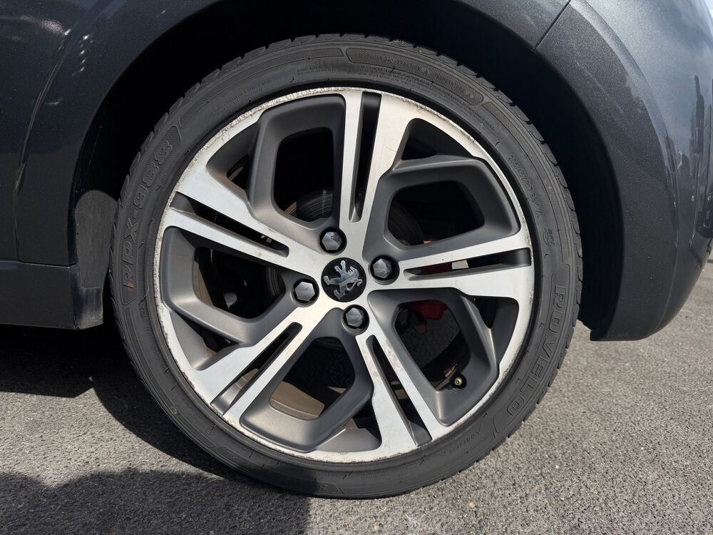 208 I GTI 1.6 THP 200 cv - Demi ligne 2013 occasion 95190 Goussainville