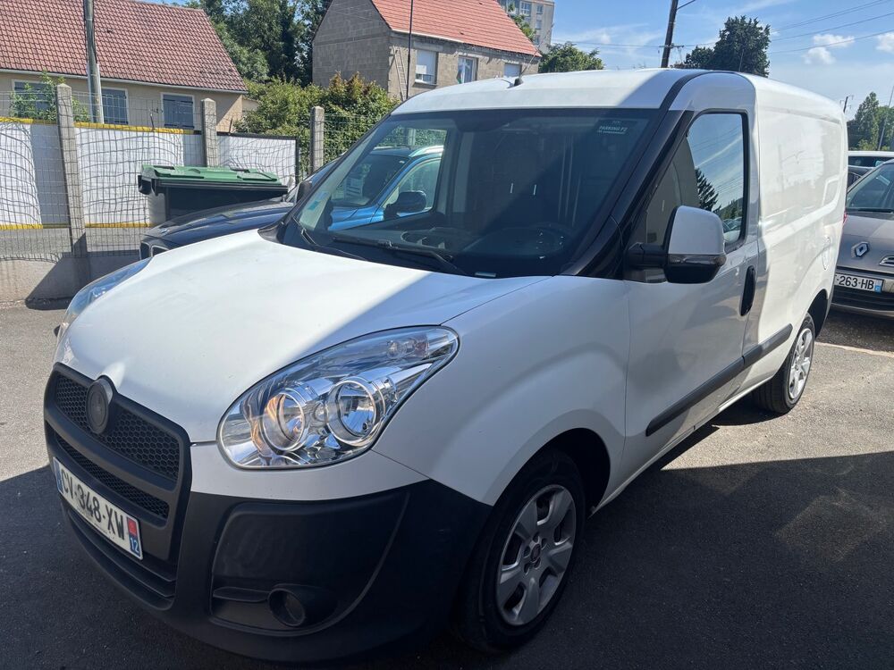 Doblo C 1.6 MJTD 105 FRG 2013 occasion 45140 Saint Jean de la Ruelle