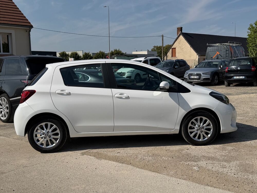 Yaris 1.4 d4d 90 CH 2015 occasion 18230 Saint-Doulchard