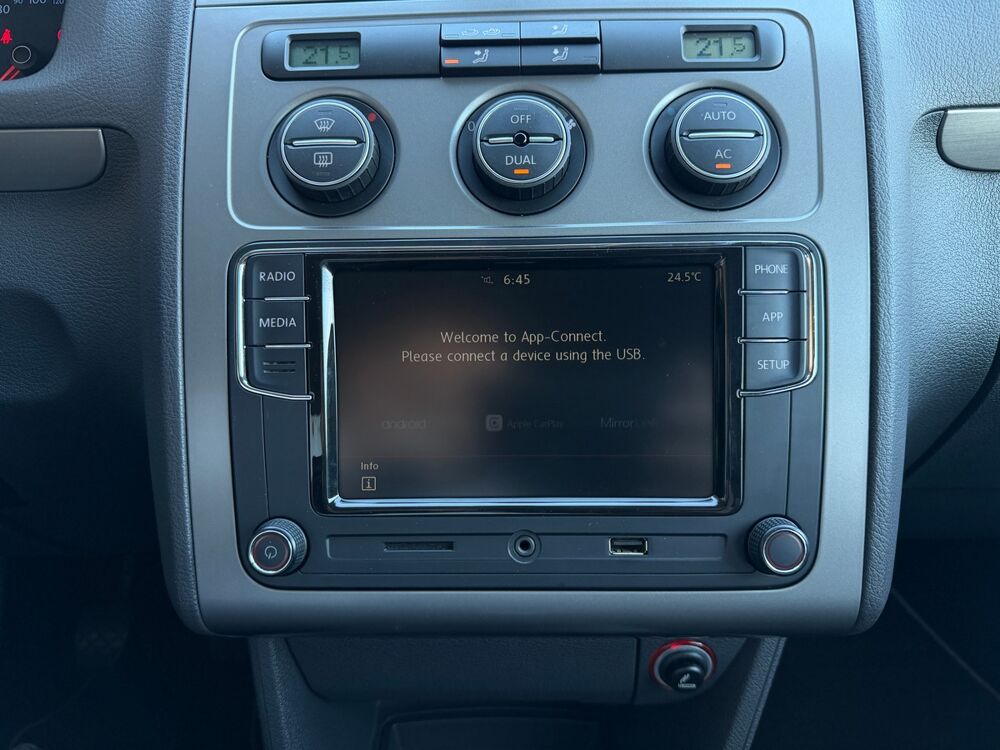 Touran Freestyle Phase 2 - 1.9 TDi 105cv 2010 occasion 95190 Goussainville