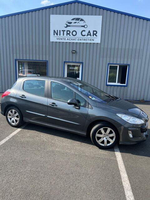 Peugeot 308 1.6 HDI 110 PREMIUM / DISTRIBUTION NEUVE / Garantie 12 mois 2008 occasion MAUGES SUR LOIRE 49290