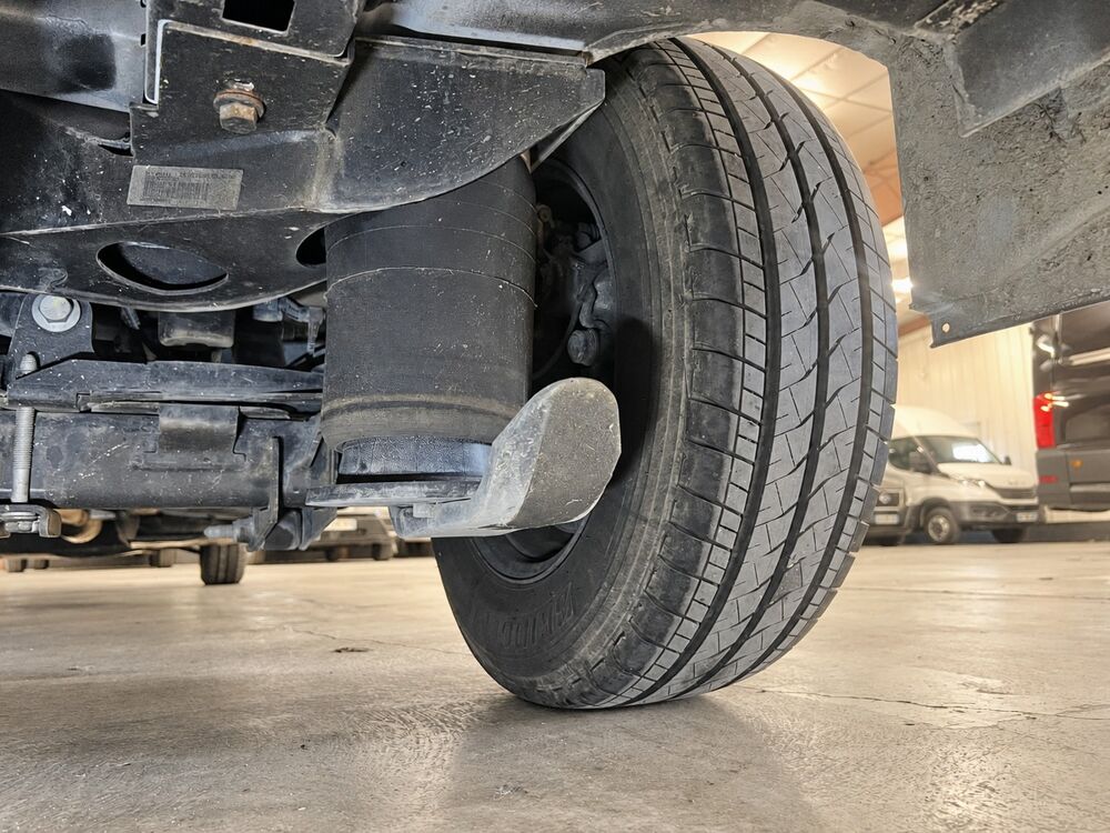 Master 3500 L3H2 2.3L DCI 150cv susp. pneumatiques 19.433 kms / EN 2023 occasion 45140 INGRE
