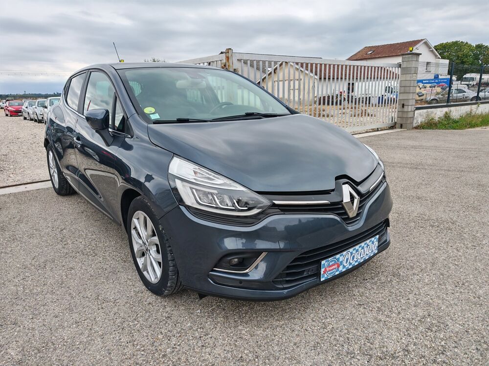 Clio IV 1.5 DCI 90 CV BOITE EDC FINTION INTENS BOSE 2016 occasion 01360 Balan