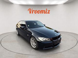 S&eacute;rie 3 318 E90 M SPORT DESIGN 143 EQUIPEE GPS Alcantara KIT DISTRIB 2008 occasion 69330 MEYZIEU