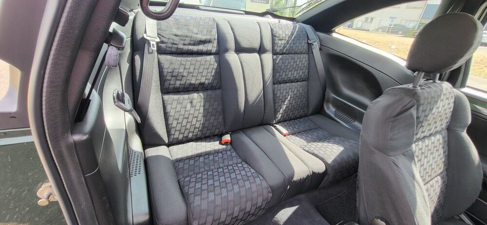 Coup&eacute; 1.8i 16V (96 kW / 131 ch) 3P 55004 1997 occasion 68170 Rixheim