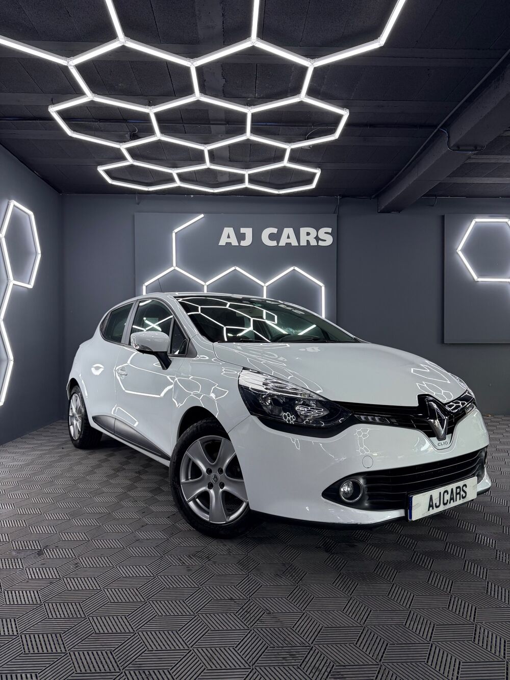 Clio IV 0.9 TCE 90Ch GT LINE *GPS *CLIM *GARANTIE 12 MOIS 2013 occasion 57160 Moulins-l&egrave;s-Metz