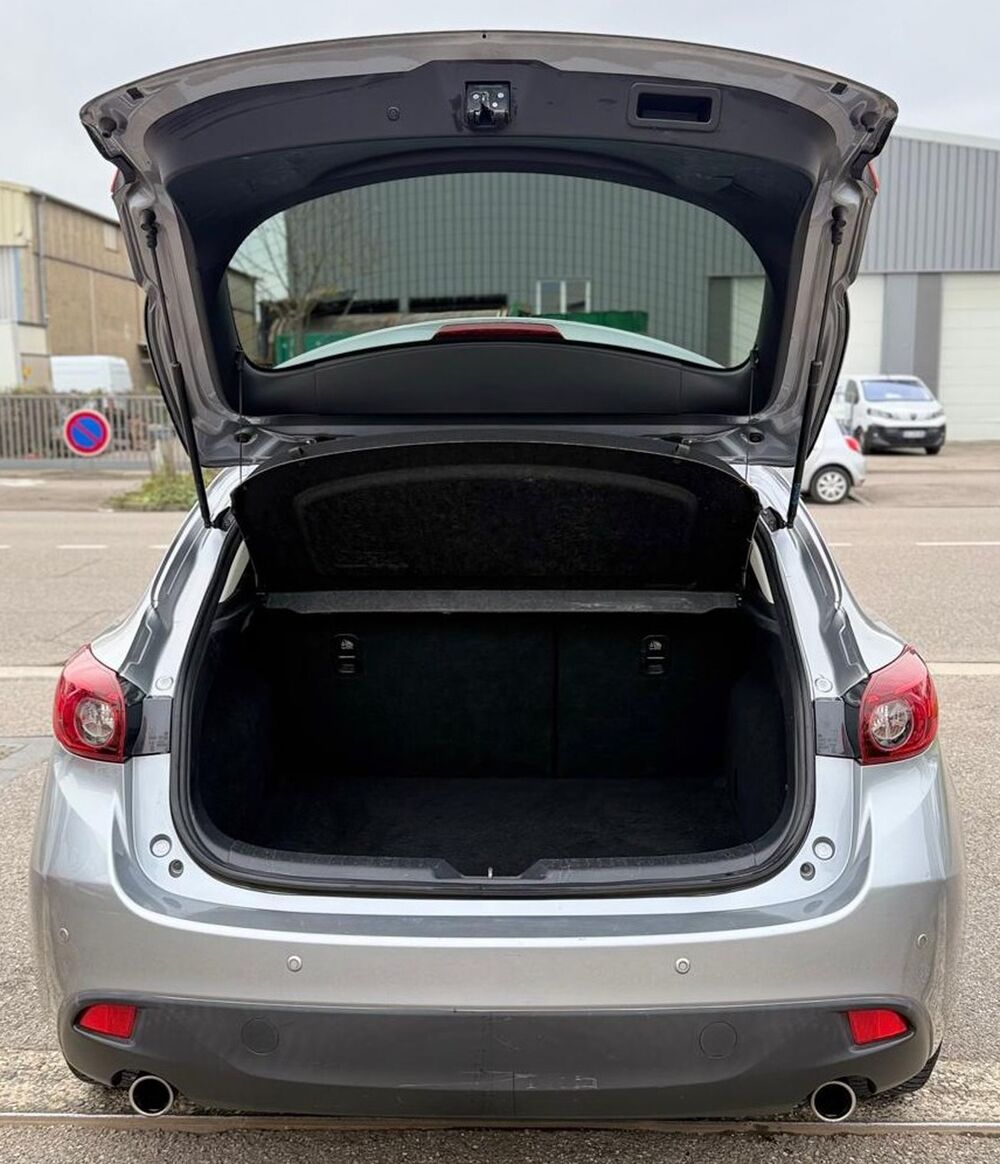 Mazda3 2.0 Skyactiv-G 120 ch – Tr&egrave;s bien &eacute;quip&eacute;e – 91 600 km 2014 occasion 69680 CHASSIEU