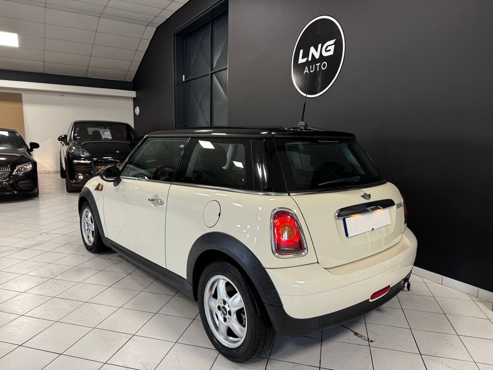 MINI COUPE Cooper D Hatch 1.6l 110cv 2008 Suivi complet 2008 occasion 69330 Pusignan