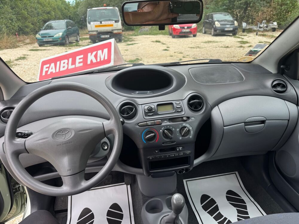Yaris 1.0 Moteur &agrave; chaine 63 000 KM 2003 occasion 45500 GIEN