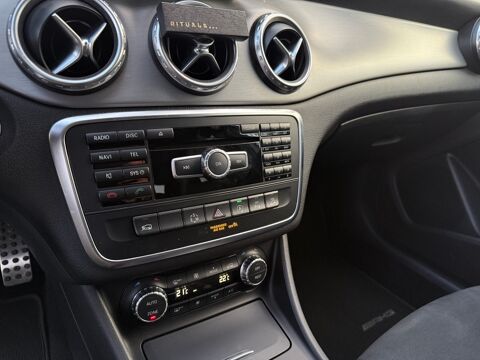 Classe GLA 220D 4MATIC 7G-DCT 170cv - FASCINATION - SUIVI 100% MERCEDES 2015 occasion 45560 Saint-Denis-en-Val