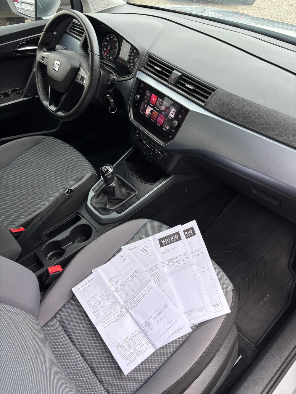 Arona 1.0 EcoTSI 115ch Start/Stop Style / 1er Main / 2020 occasion 45370 Cl&eacute;ry-Saint-Andr&eacute;
