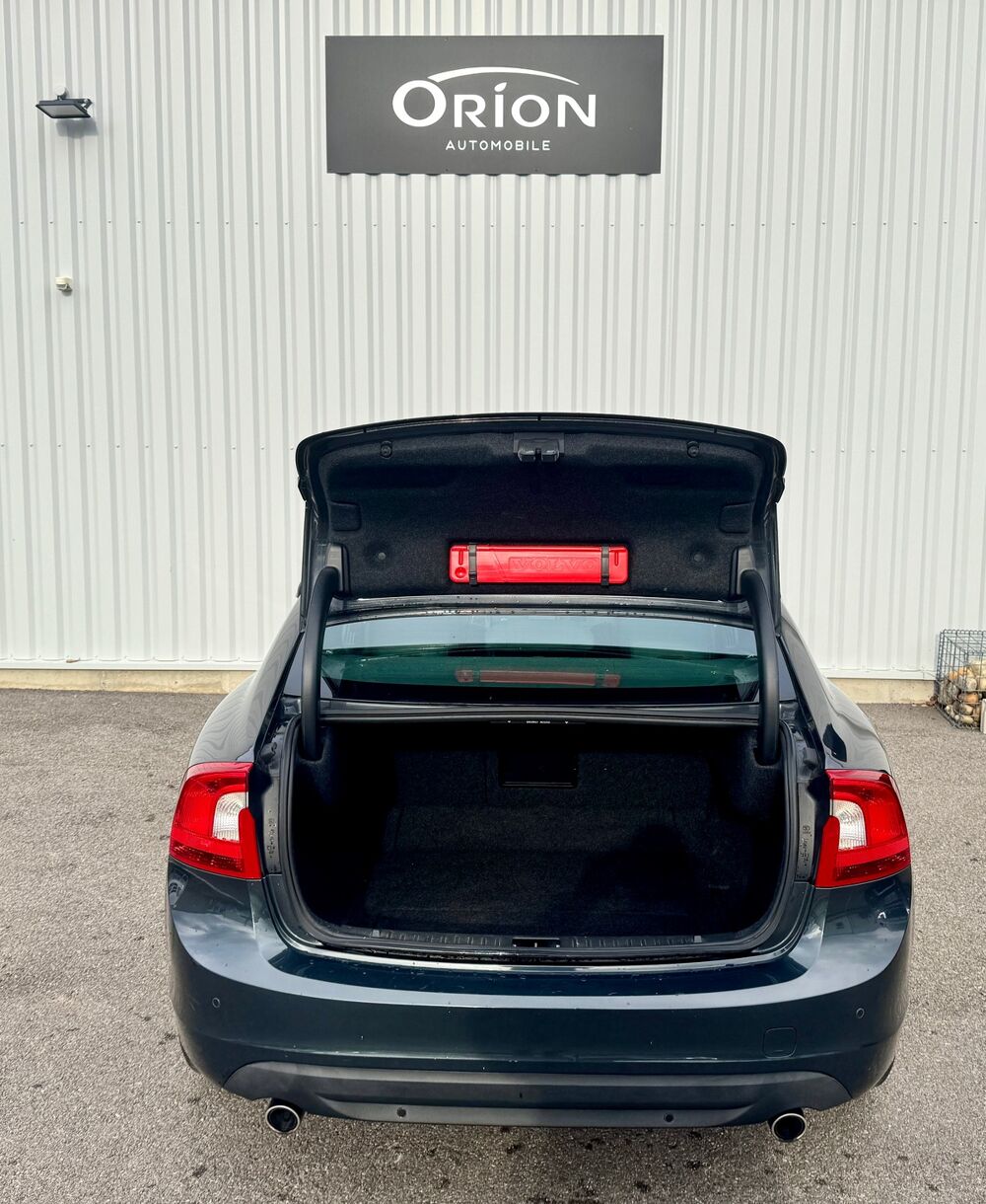 S60 D5 206ch 2.4 TDi Summum FULL ENTRETIEN VOLVO VALENCE 2011 occasion 26000 Valence