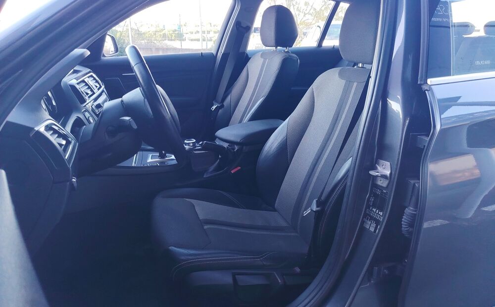 S&eacute;rie 1 (F20) (2) 118D URBANCHIC BVA8 5P 150 Ch / CARPLAY / CAMERA / 2018 occasion 34500 B&eacute;ziers