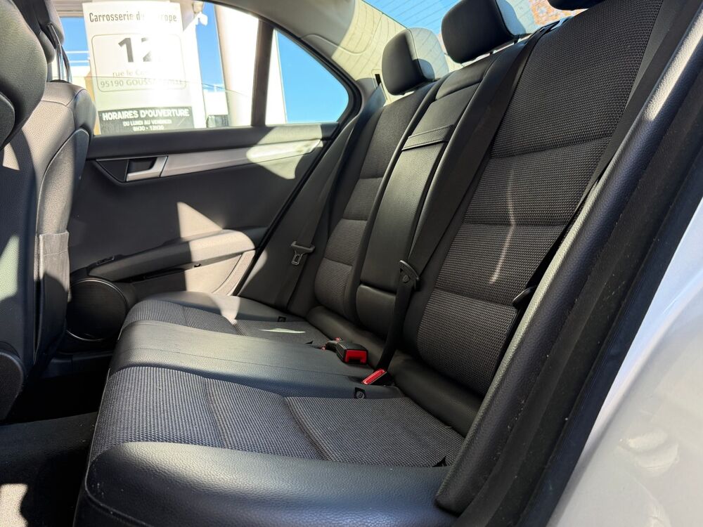 Classe C Avantgarde (W204) Phase 2 180 CDi 2.1 CDI 120 cv BlueEFFICI 2011 occasion 95190 Goussainville
