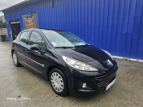 Peugeot 207 - 5 PORTES 1.6 HDI 90 CH PAIEMENT EN PLU