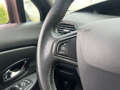 Sc&eacute;nic III Edition Bose 1.6 dCi 130 cv Phase 2 2014 occasion 95190 Goussainville