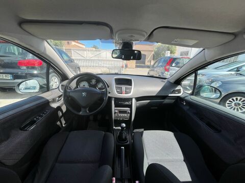 207 / 5 portes 1.6 e 16V 120 cv * Finition Premium/Chaine de dis 2008 occasion 34770 Gigean
