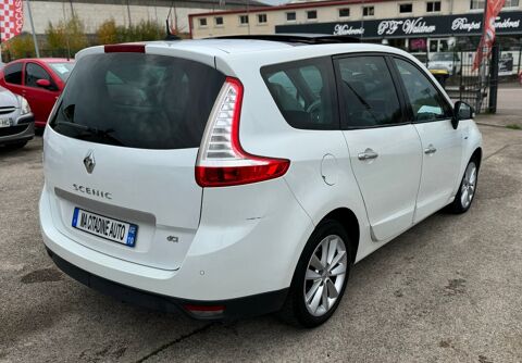 Grand scenic IV III 1.5 Dci 110cv Boite automatique Pack BOSE 7 Places 2011 occasion 10120 Saint-Andr&eacute;-les-Vergers