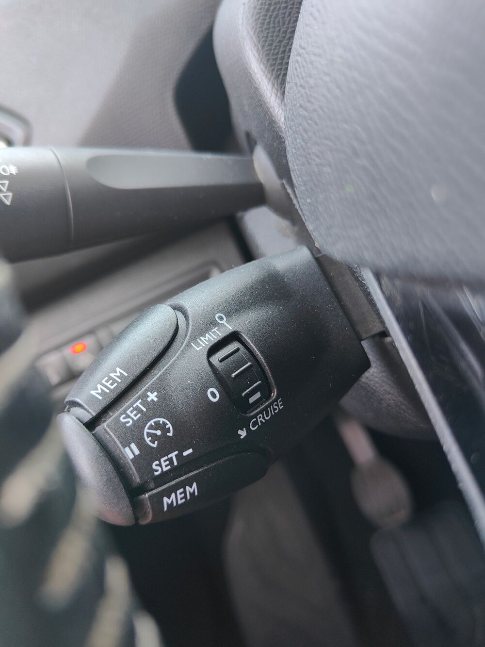 308 hdi 100 business Carplay TVA RECUP Ann&eacute;e 2019 2019 occasion 34070 MONTPELLIER