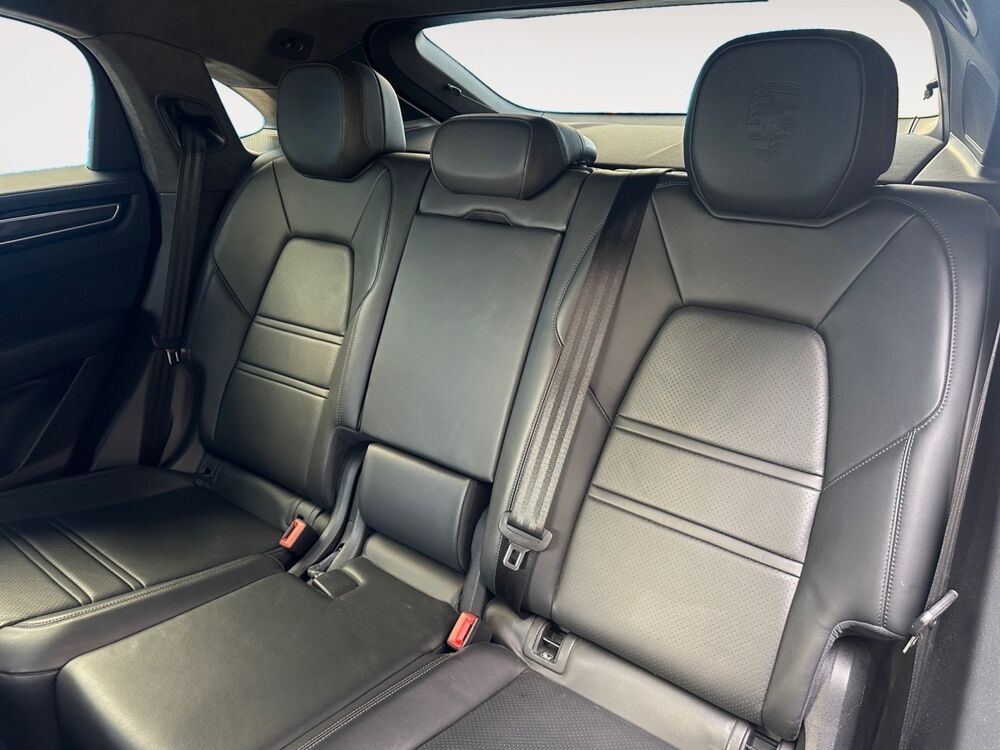 Cayenne COUPE 3.0 V6 E-HYBRID 462 TIPTRONIC (PASM, PDLS ...) Origine 2022 occasion 34140 M&egrave;ze