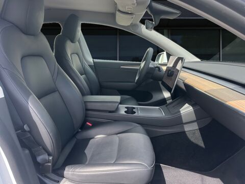 Model Y STANSARD RWD 2023 occasion 34140 M&egrave;ze