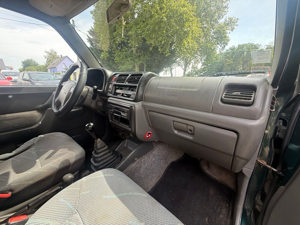 Jimny 1,3L 80CH VO444 DEPOT VENTE 2002 occasion 68740 Balgau