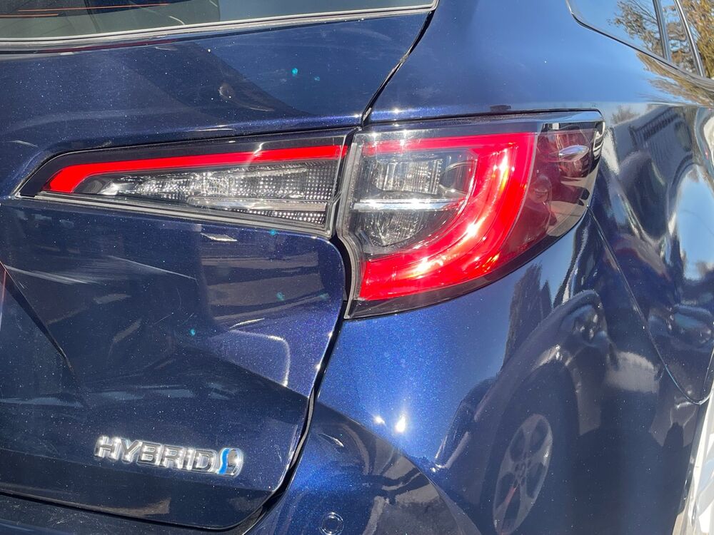 Corolla 1.8 122h CVT Dynamic - Bo&icirc;te auto 2021 occasion 95190 Goussainville