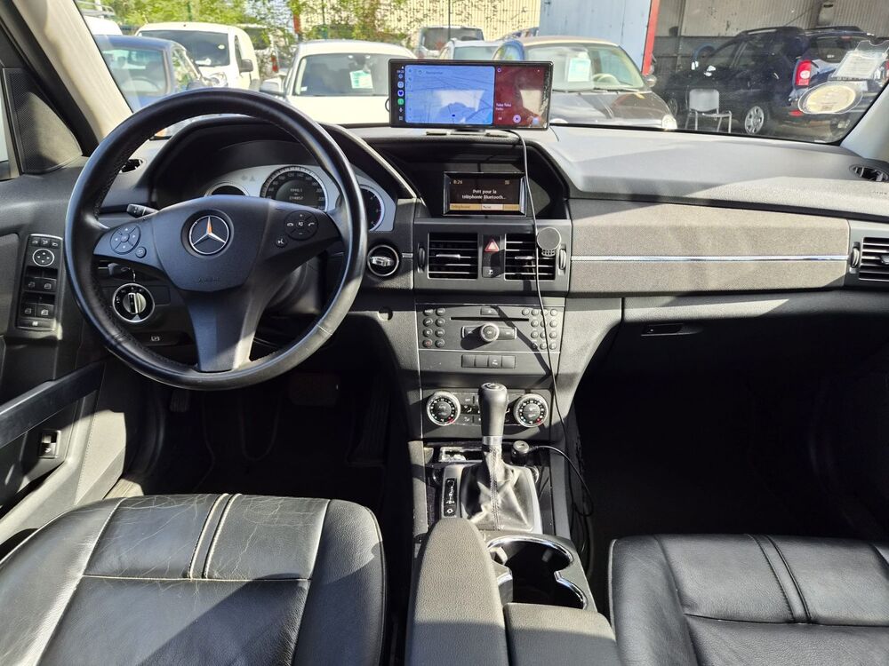 Classe GLK 220 CDi 2.1 CDI 16V DPF BlueEFFICIENCY 4MATIC 7G-TRONIC 170 2010 occasion 69200 VENISSIEUX