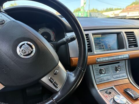 XF S&eacute;rie Limit&eacute;e A 3.0 V6 211 2010 occasion 95370 MONTIGNY-LES-CORMEILLES