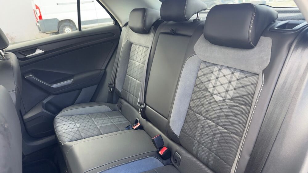 Jetta 1.5 TSI 115 PACK R LINE / LINE ASSIST / GRIS NARDO / JA 18 / 2018 occasion 67550 ECKWERSHEIM