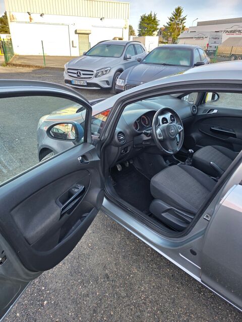 Corsa 1.2 86CH 136 000KM VENDU DANS L'ETAT VOYANT ABS ALLUME 2013 occasion 41350 Vineuil