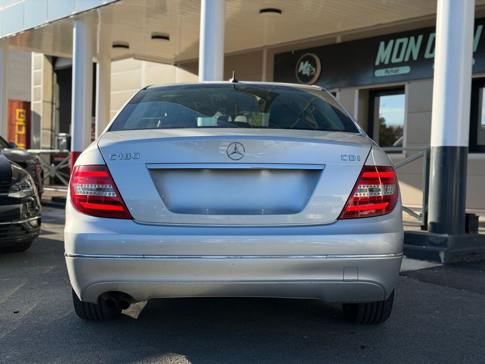 Classe C Avantgarde (W204) Phase 2 180 CDi 2.1 CDI 120 cv BlueEFFICI 2011 occasion 95190 Goussainville