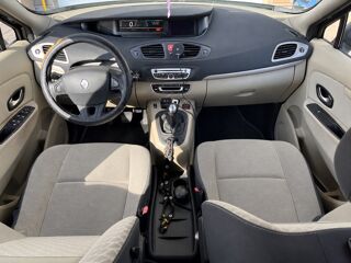 Grand scenic IV III 1.5 dCi 106 cv 2009 occasion 95190 Goussainville
